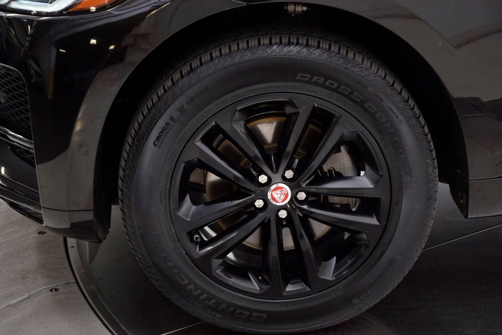 Used 2021 Jaguar F-PACE S image 12