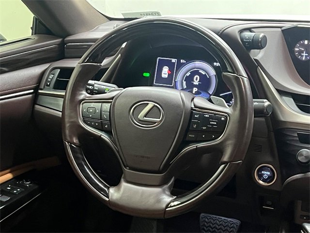 Used 2019 Lexus ES 300h image 15