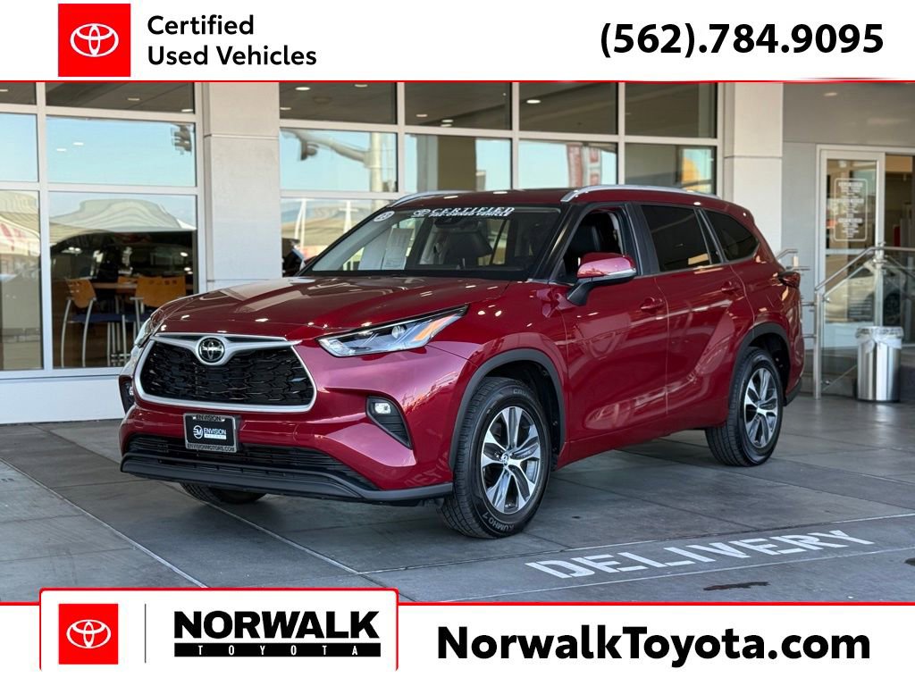 Certified 2023 Toyota Highlander XLE
