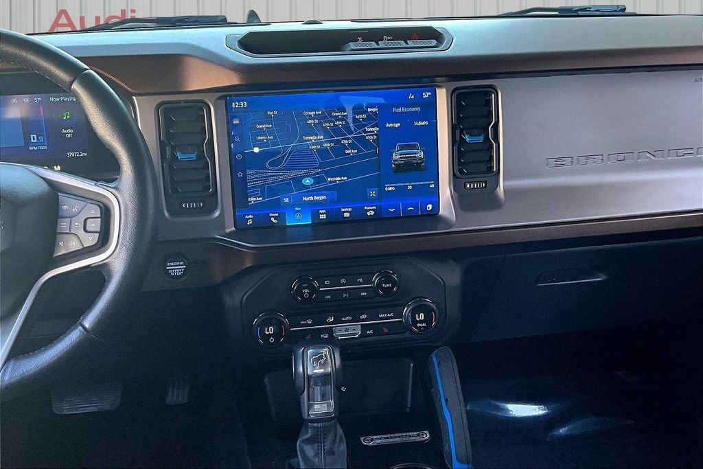 Used 2021 Ford Bronco Outer Banks image 9