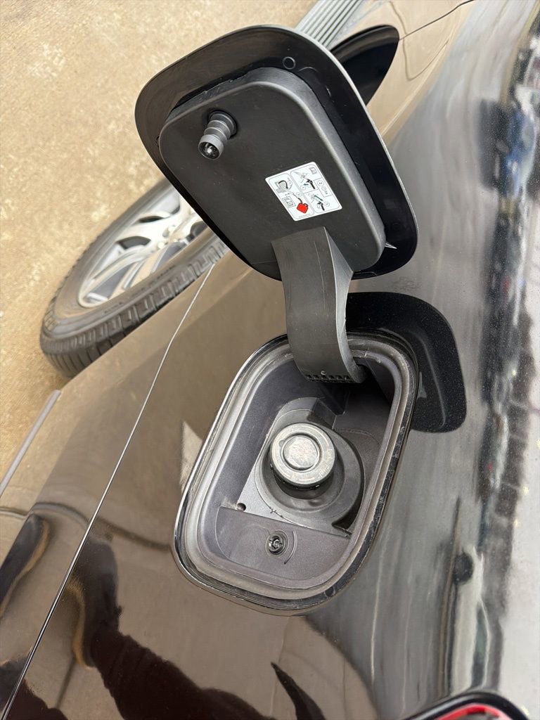 Used 2024 Ford Expedition Limited image 44