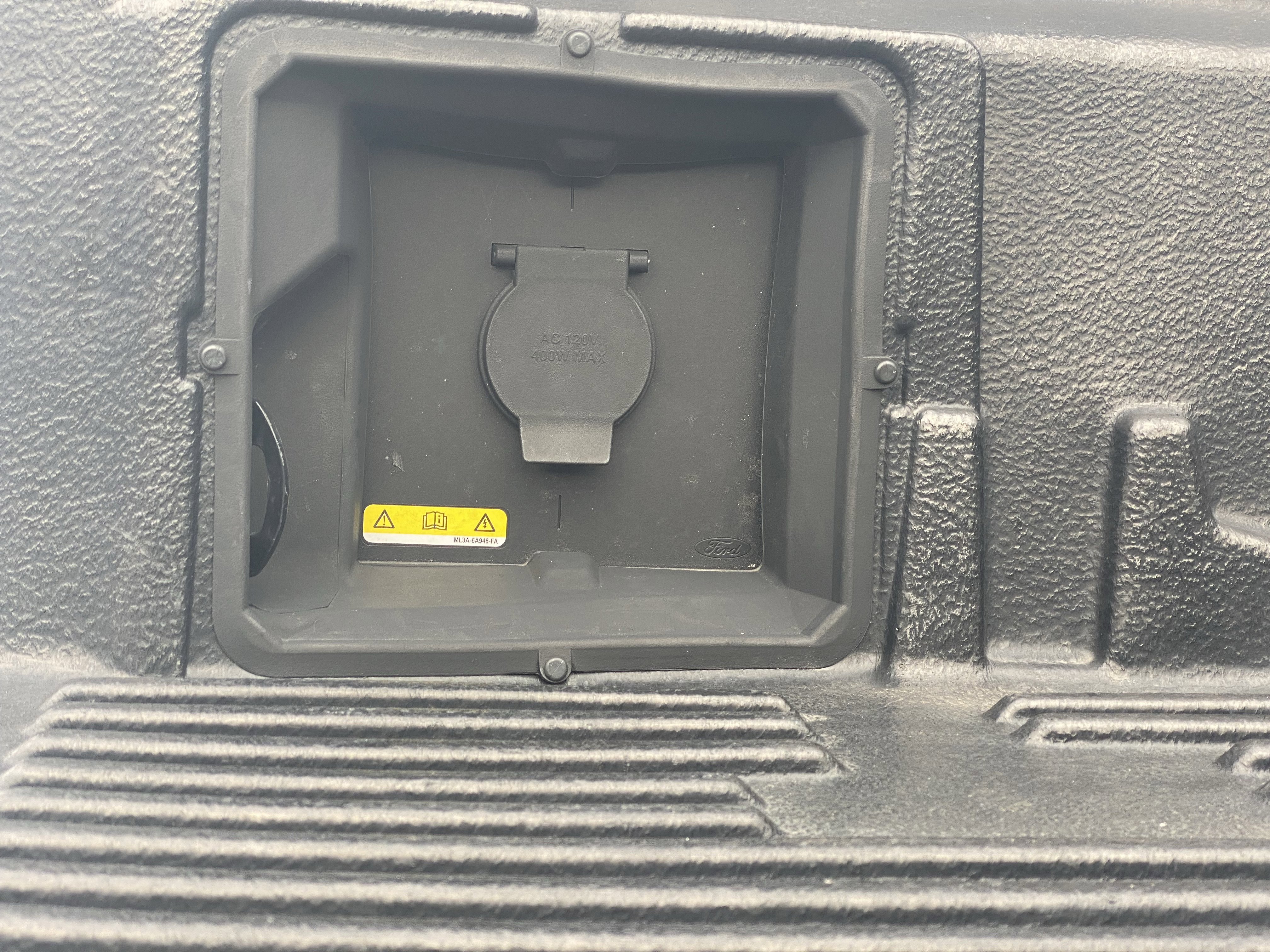 Used 2022 Ford F150 XLT w/ Equipment Group 302A High image 35