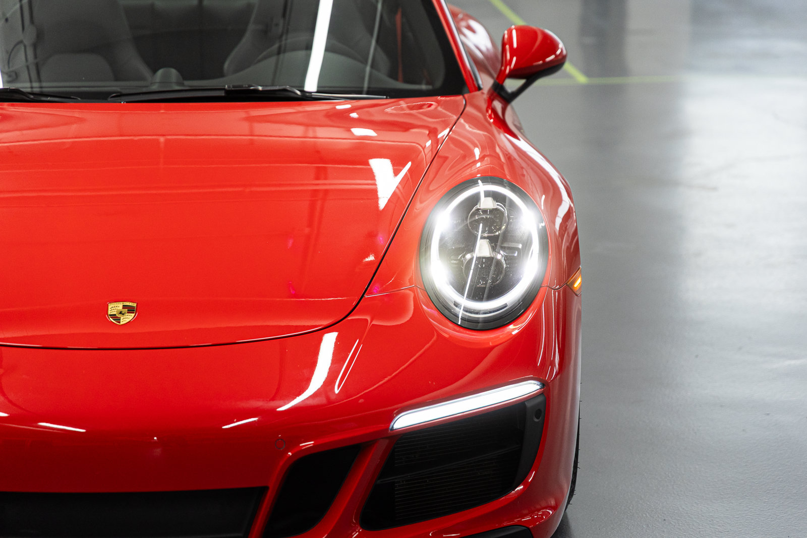 Used 2019 Porsche 911 Targa 4 GTS AWD/4WD image 16