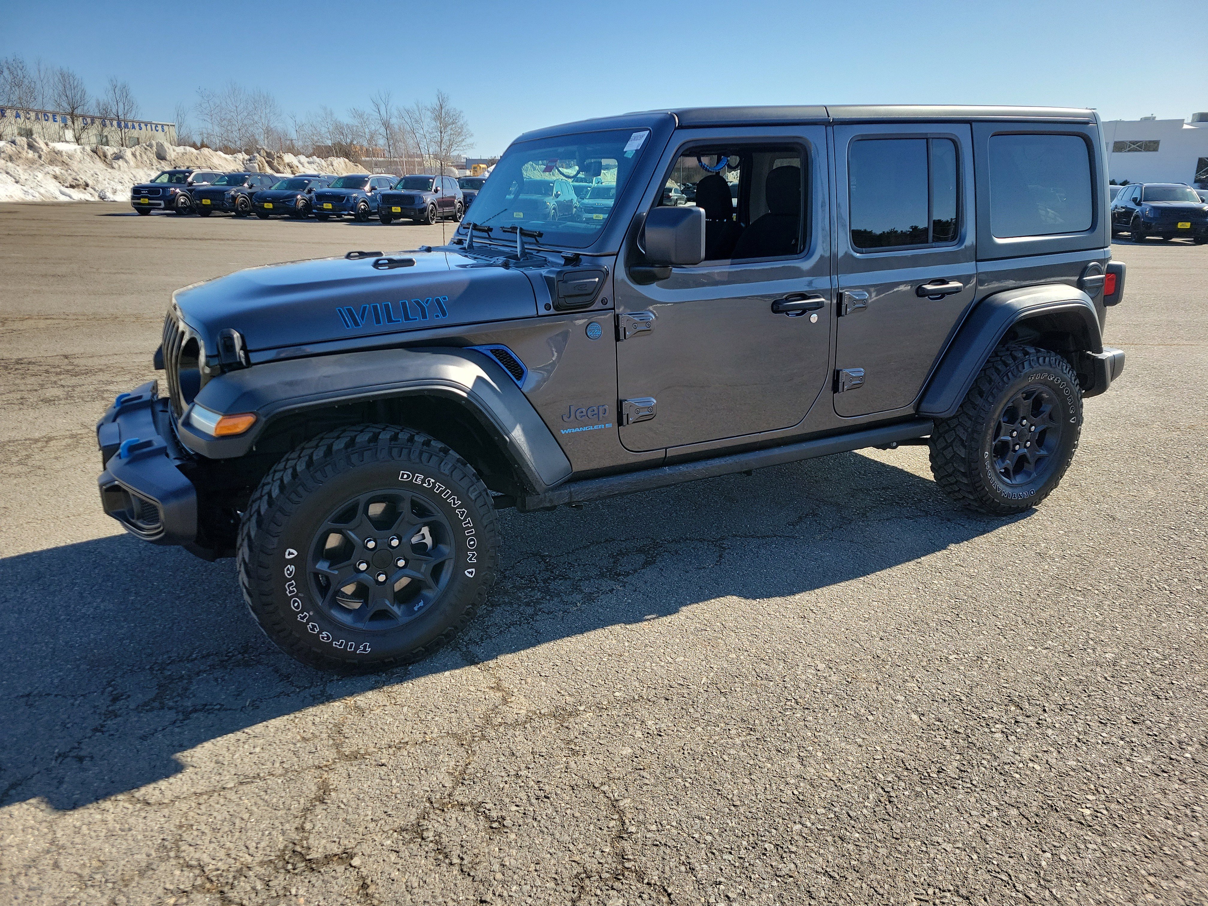 Used 2023 Jeep Wrangler Unlimited w/ Cold Weather Group