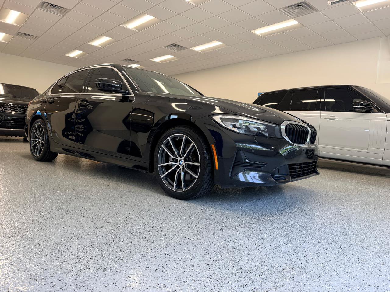 Used 2019 BMW 330i Sedan w/ Driving Assistance Package RWD image 11
