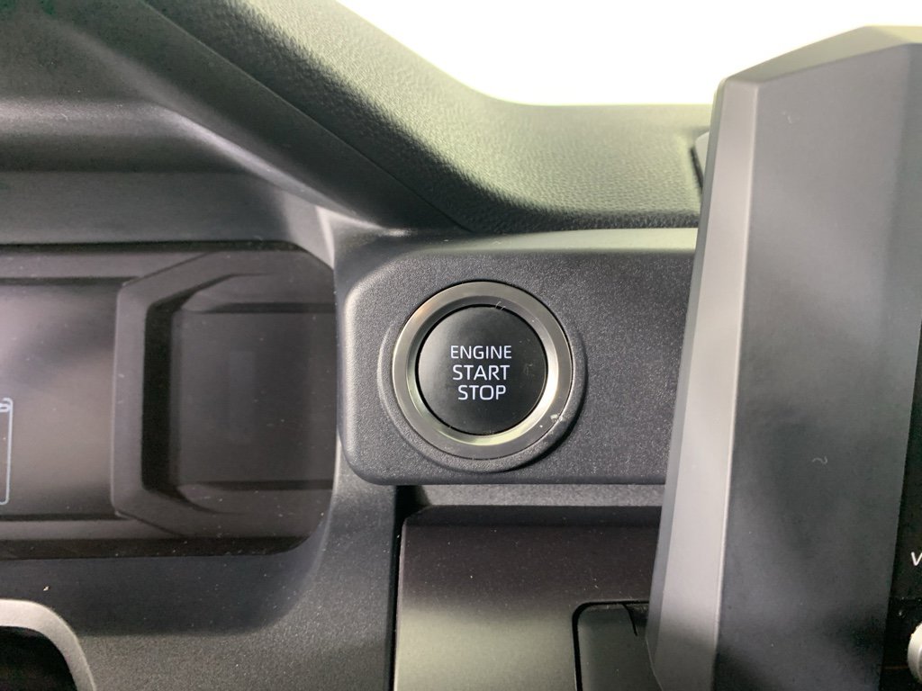 Used 2025 Toyota 4Runner SR5 image 17