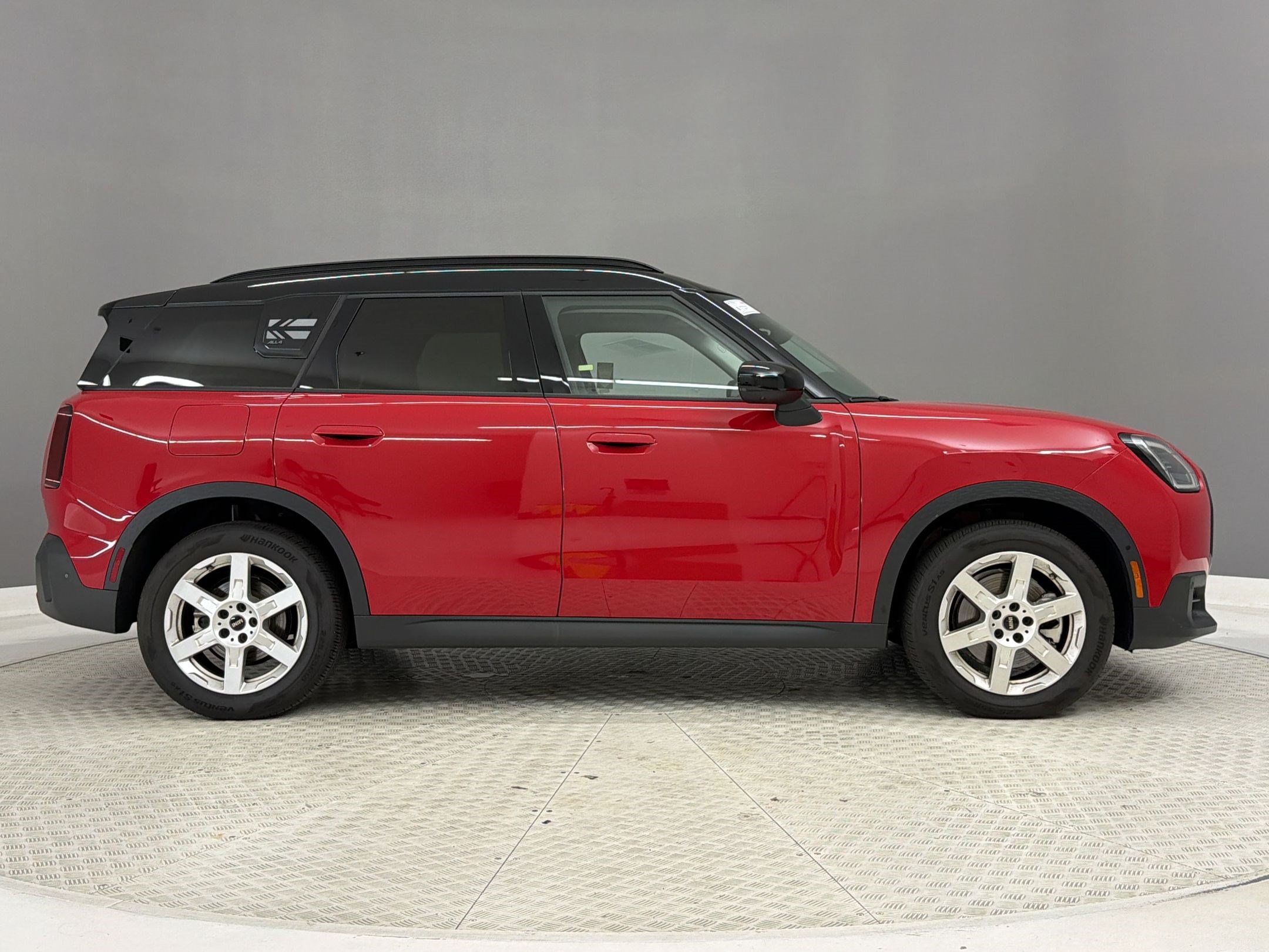 Used 2025 MINI Cooper Countryman S w/ Comfort Package Max AWD/4WD image 8