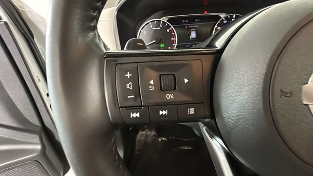 Used 2021 Nissan Rogue SV AWD/4WD image 15