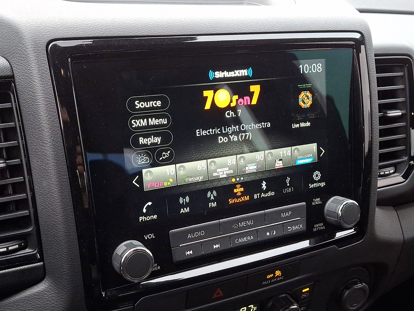 Certified 2023 Nissan Frontier PRO-4X w/ Technology Package image 17