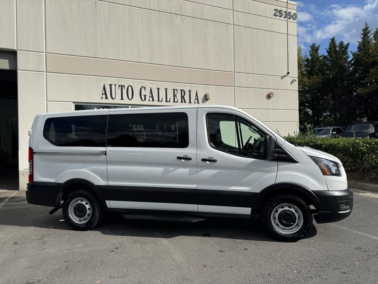 Used 2021 Ford Transit 150 XL RWD image 8