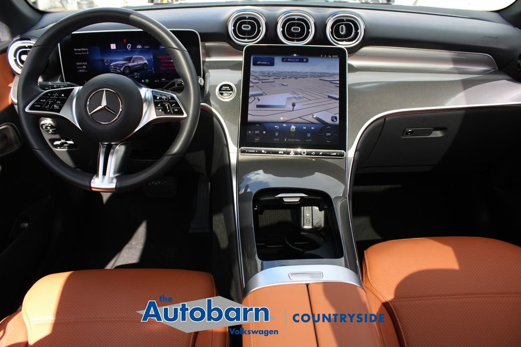 Used 2025 Mercedes-Benz GLC 300 4MATIC image 20