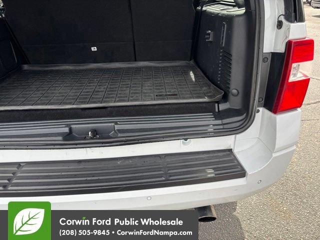 Used 2017 Ford Expedition EL XLT w/ Equipment Group 202A AWD/4WD image 32