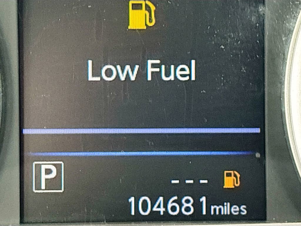 Used 2019 Nissan Sentra S image 12