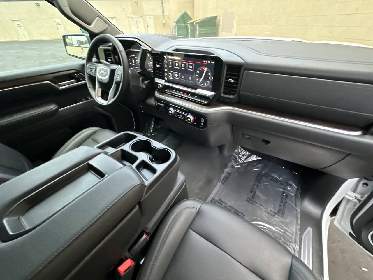Used 2026 GMC Sierra 1500 SLT AWD/4WD image 13