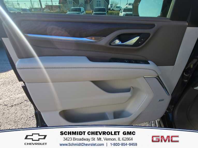Used 2024 GMC Yukon Denali image 14