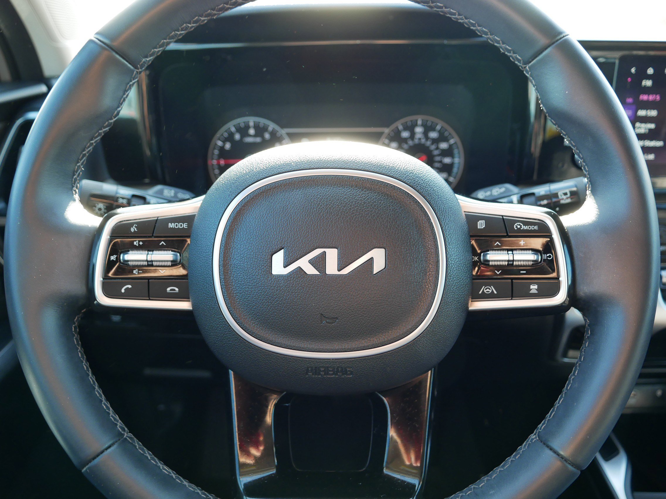 Certified 2022 Kia Sorento X-Line EX image 25