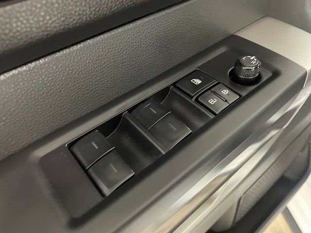 Used 2025 Toyota Tundra SR5 AWD/4WD image 19