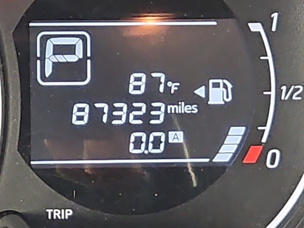 Used 2016 Nissan Versa Note SV FWD image 30