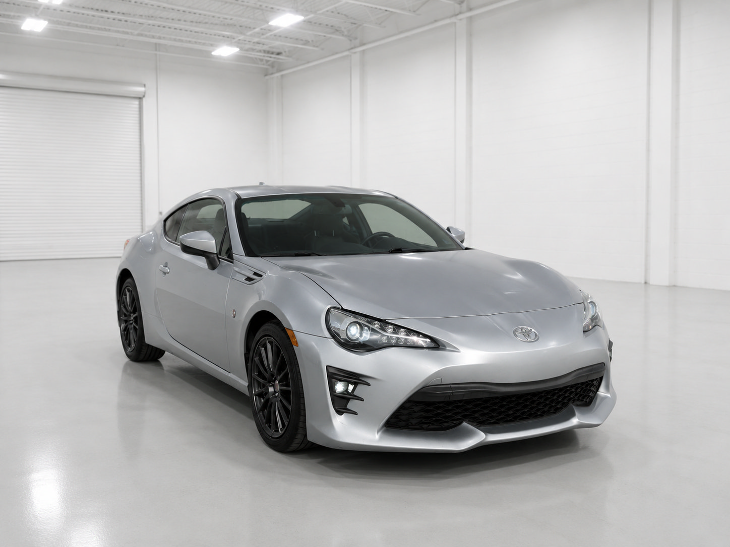 Used 2020 Toyota 86 RWD image 5
