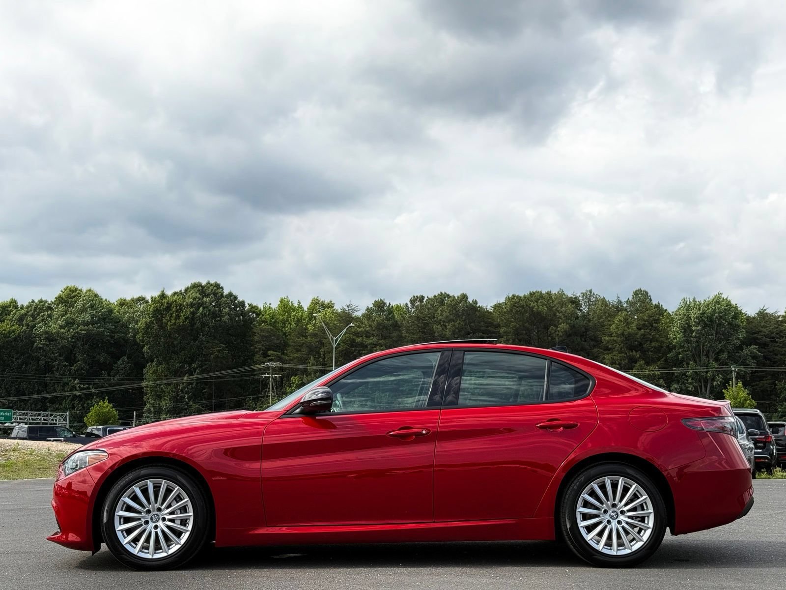 Used 2024 Alfa Romeo Giulia Sprint RWD image 14