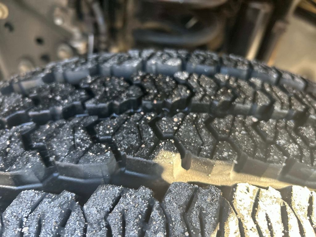 Used 2022 Ford F250 XLT w/ FX4 Off-Road Package image 2