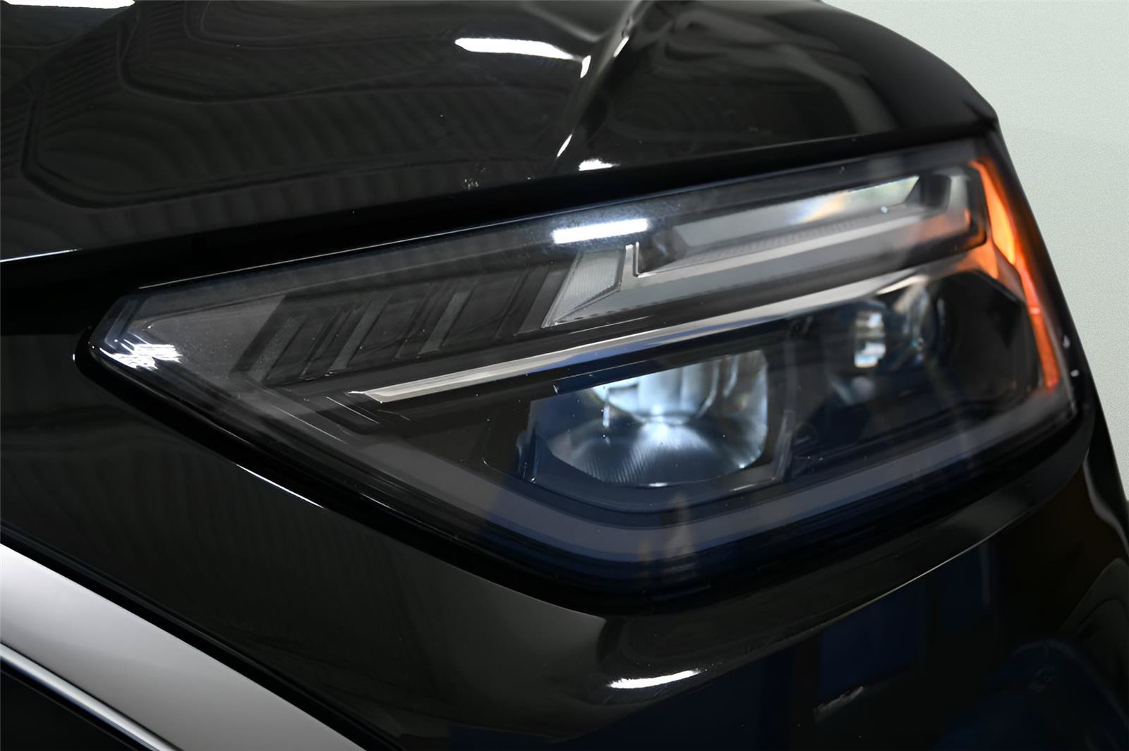 Used 2022 Audi SQ5 Premium AWD/4WD image 36