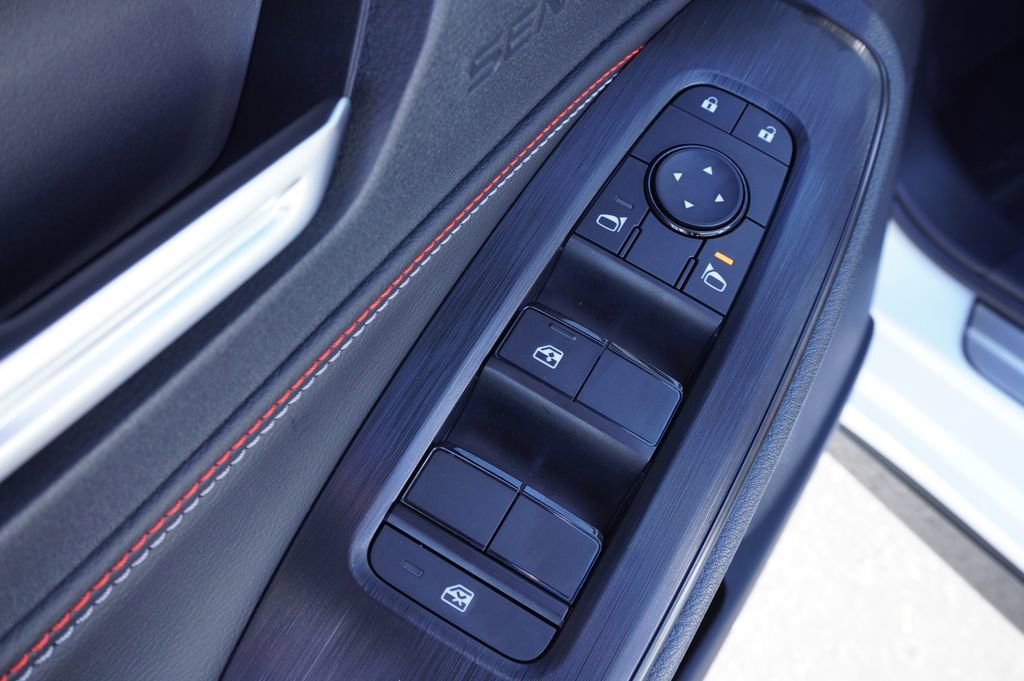 New 2026 Nissan Sentra SR FWD image 15