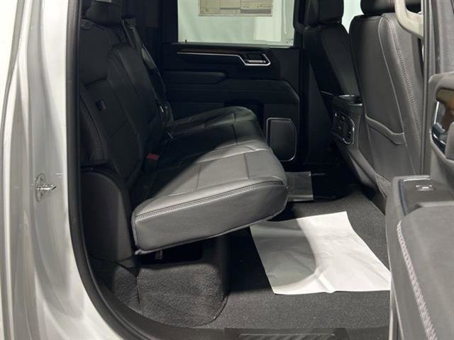 New 2025 GMC Sierra 2500 Denali w/ Denali Reserve Package image 12