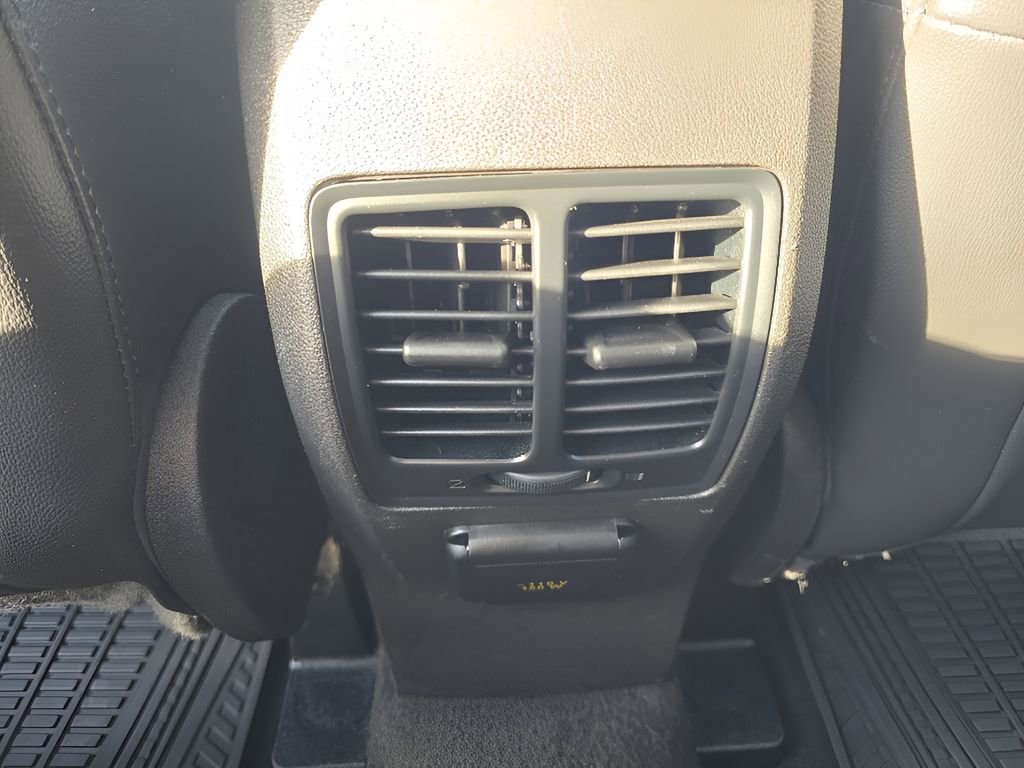 Used 2017 Ford Escape Titanium image 27