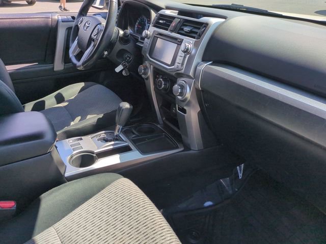 Used 2016 Toyota 4Runner SR5 image 36