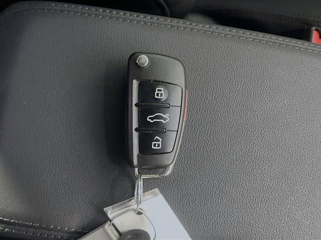 Used 2020 Audi Q3 2.0T Premium w/ Convenience Package image 33