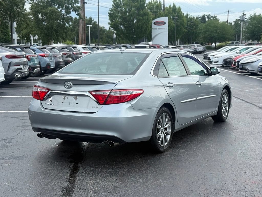 Certified 2016 Toyota Camry XLE w/ Advanced Technology Package FWD image 7