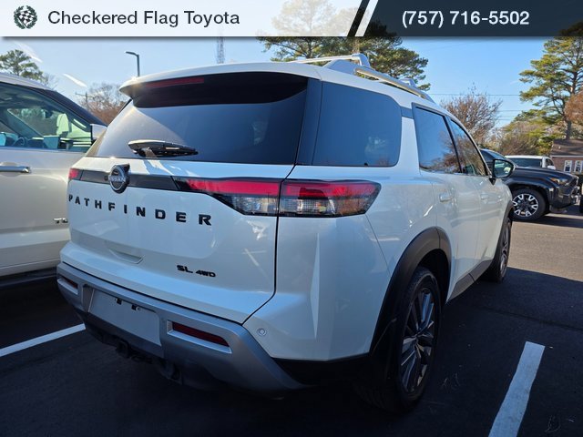 Used 2023 Nissan Pathfinder SL w/ SL Premium Package image 6