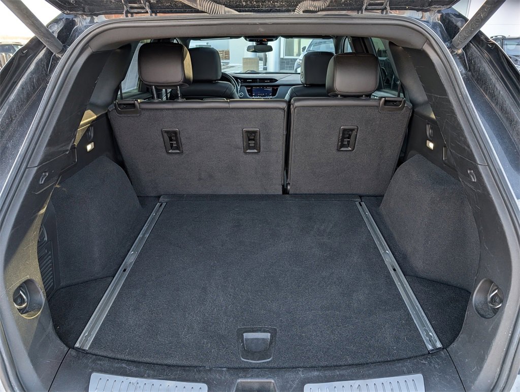 Used 2021 Cadillac XT5 Premium Luxury image 18