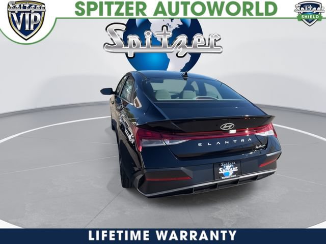 New 2026 Hyundai Elantra SEL Sport Premium FWD image 7
