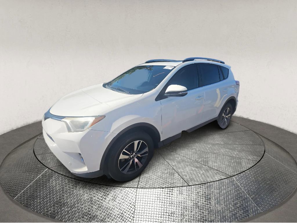 Used 2017 Toyota RAV4 XLE image 3
