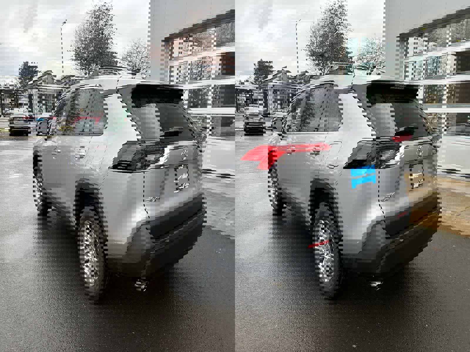 Used 2022 Toyota RAV4 XLE image 3