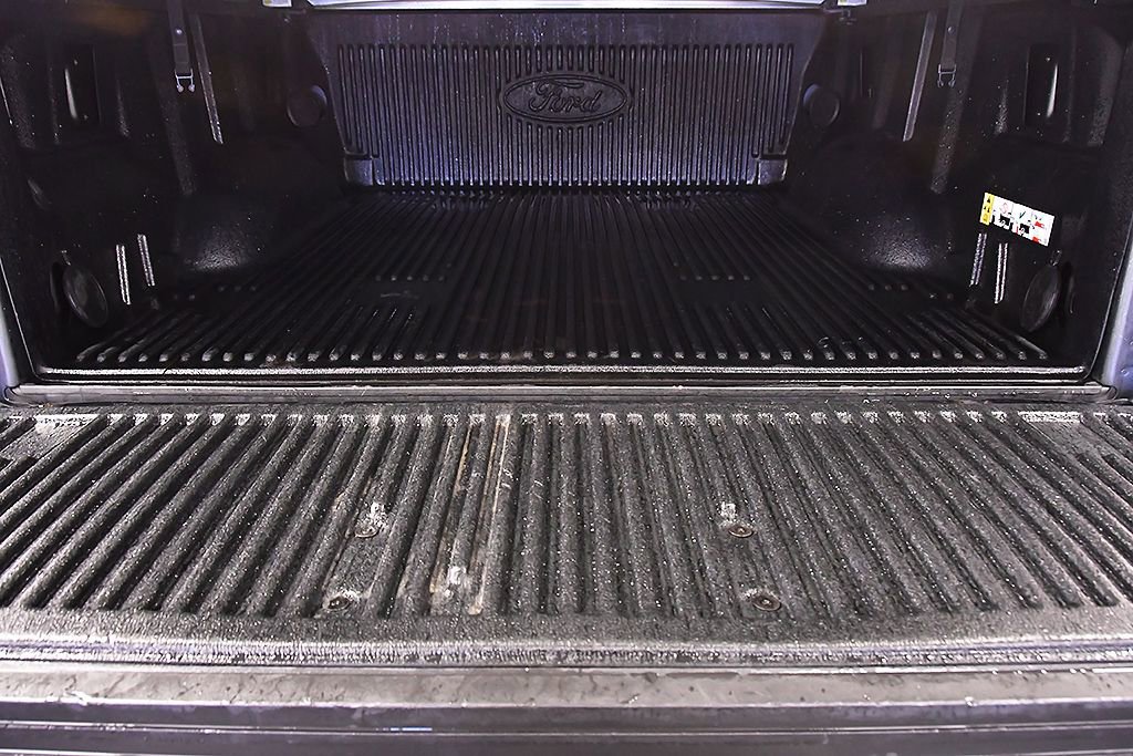 Used 2020 Ford F150 XLT w/ Equipment Group 302A Luxury image 15