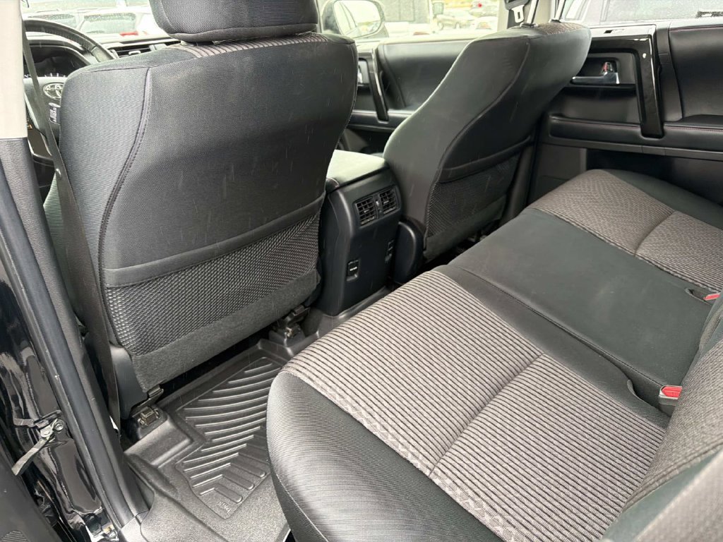 Used 2017 Toyota 4Runner TRD Off-Road AWD/4WD image 16