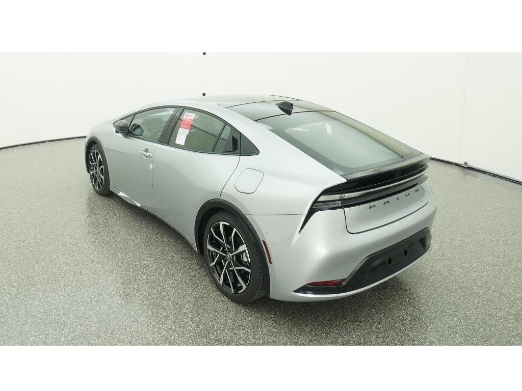 New 2026 Toyota Prius Plug-In Hybrid image 5