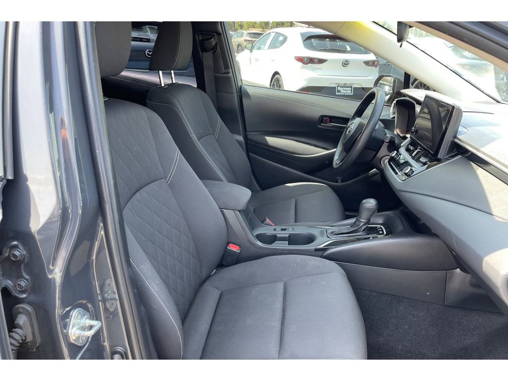 Used 2023 Toyota Corolla LE FWD image 19