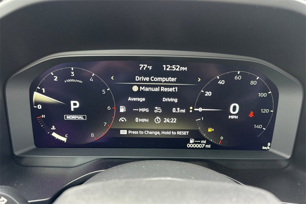 New 2025 Mitsubishi Outlander SE image 25