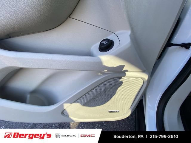 Certified 2020 GMC Terrain Denali w/ Denali Premium Package AWD/4WD image 28