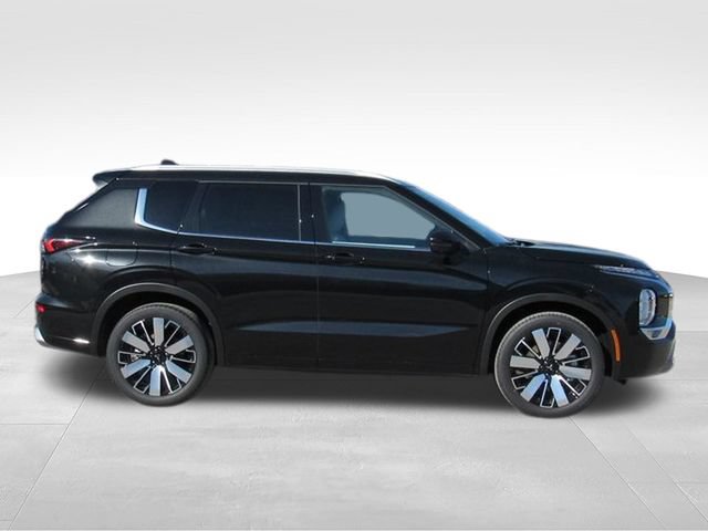 New 2026 Mitsubishi Outlander SEL FWD video 2