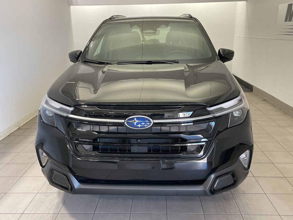 Certified 2025 Subaru Forester Touring w/ Protection Package image 3