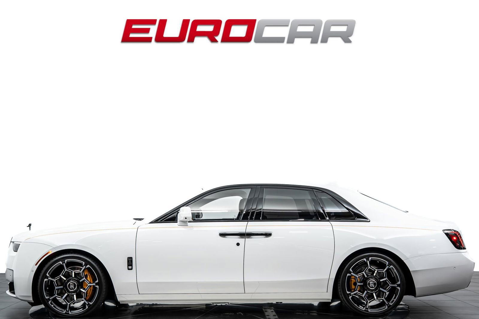 Used 2025 Rolls-Royce Ghost Black Badge AWD/4WD image 2