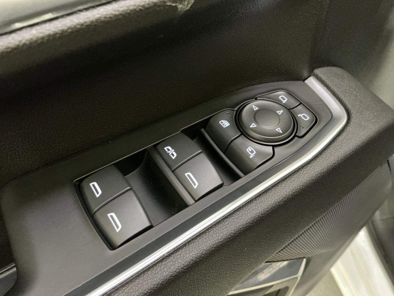 Used 2024 GMC Sierra 3500 SLE image 23