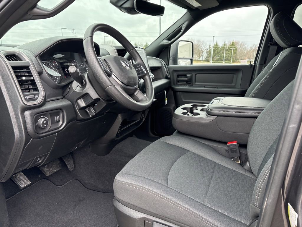 New 2026 RAM 2500 Tradesman AWD/4WD image 7