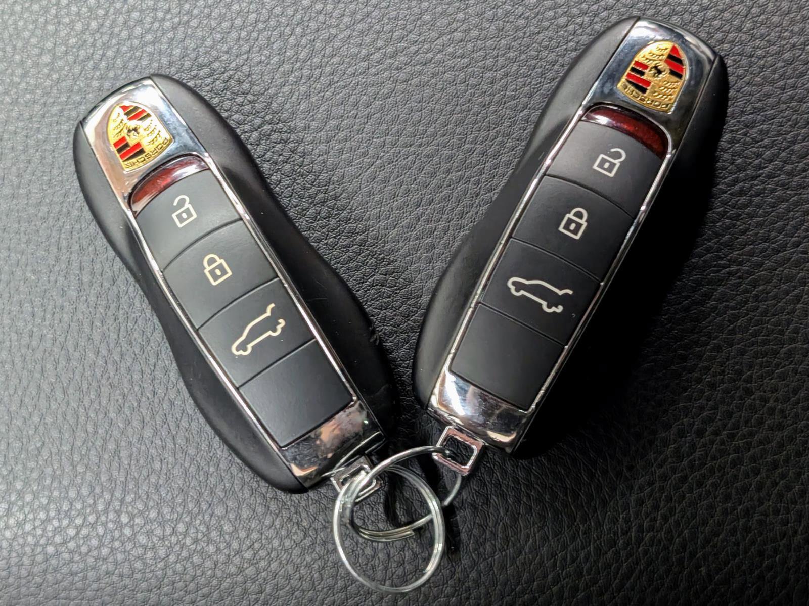 Used 2025 Porsche Macan image 39