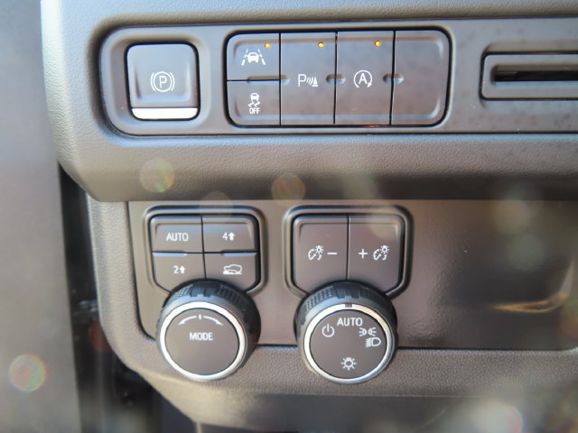 Certified 2023 Chevrolet Tahoe LS AWD/4WD image 34